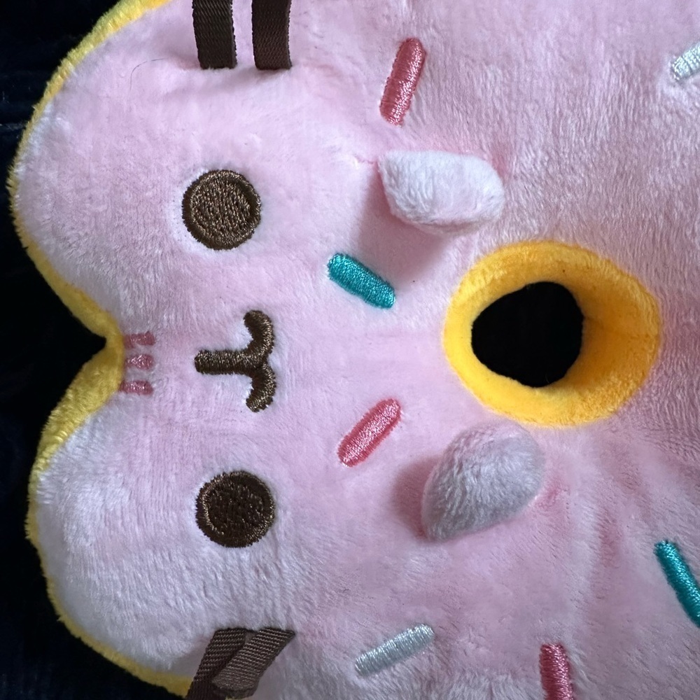 5/$25 😻 Donut Cat Plush Toy Pillow NWOT - Picture 7 of 7